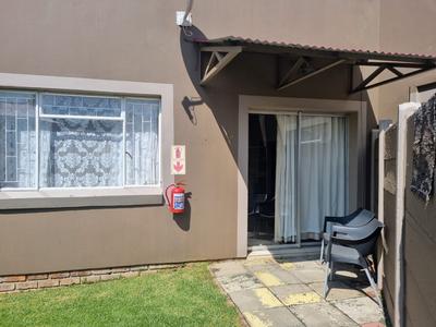 Apartment / Flat For Sale in Standerton Central, Standerton
