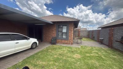 House For Sale in Secunda, Secunda